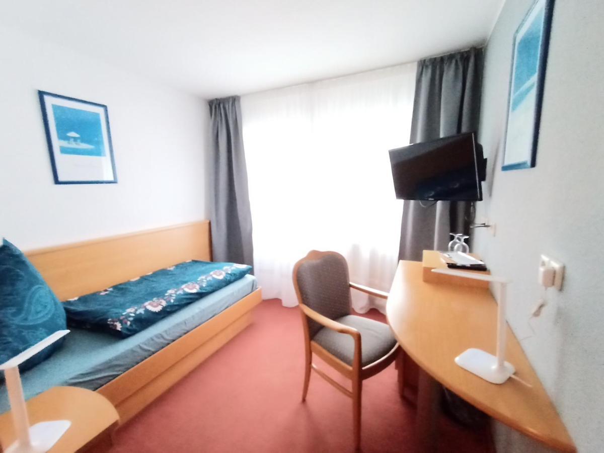 Bodensee Gaestehaus Tettnang Albergo Exterior foto