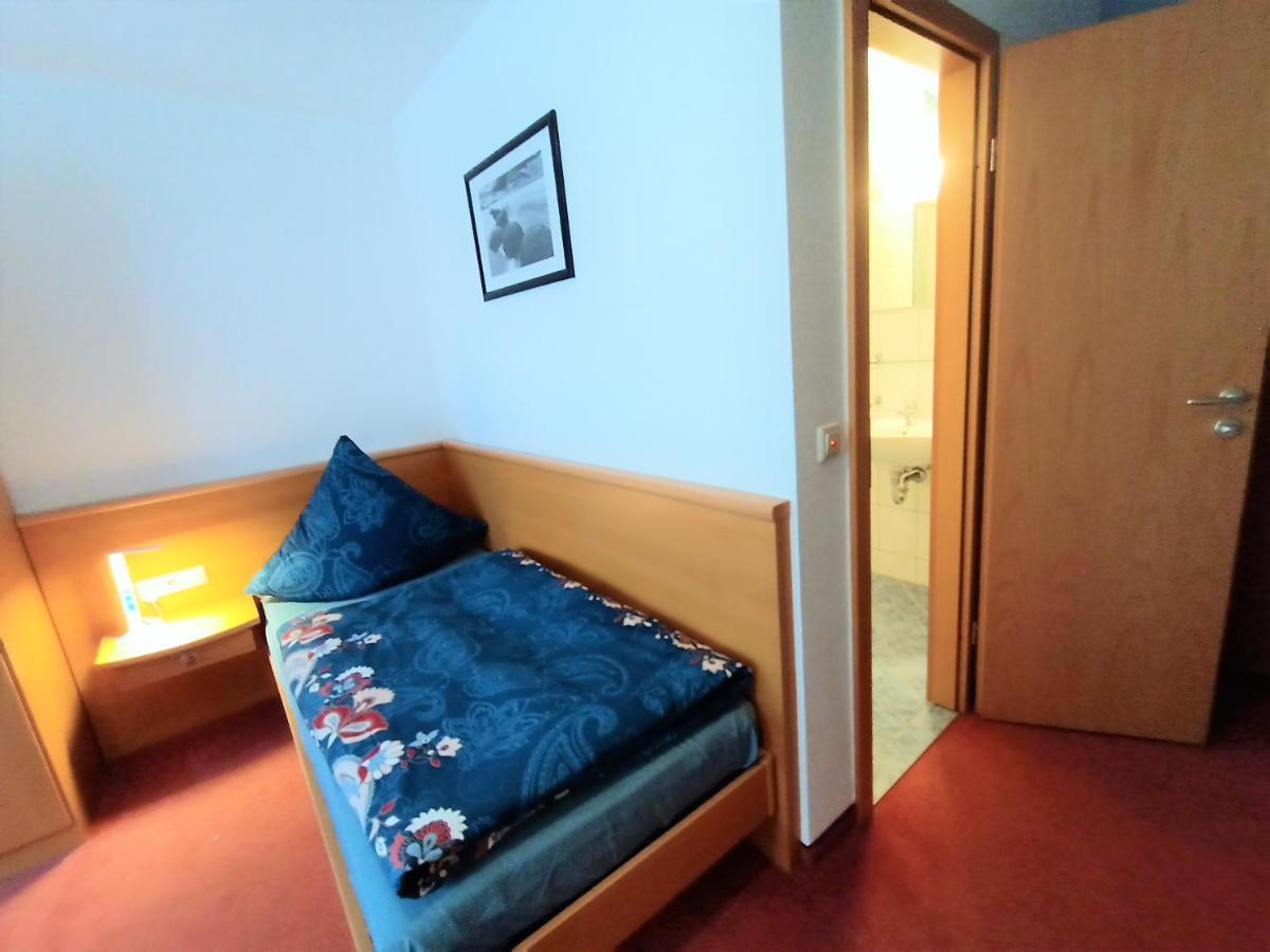 Bodensee Gaestehaus Tettnang Albergo Exterior foto