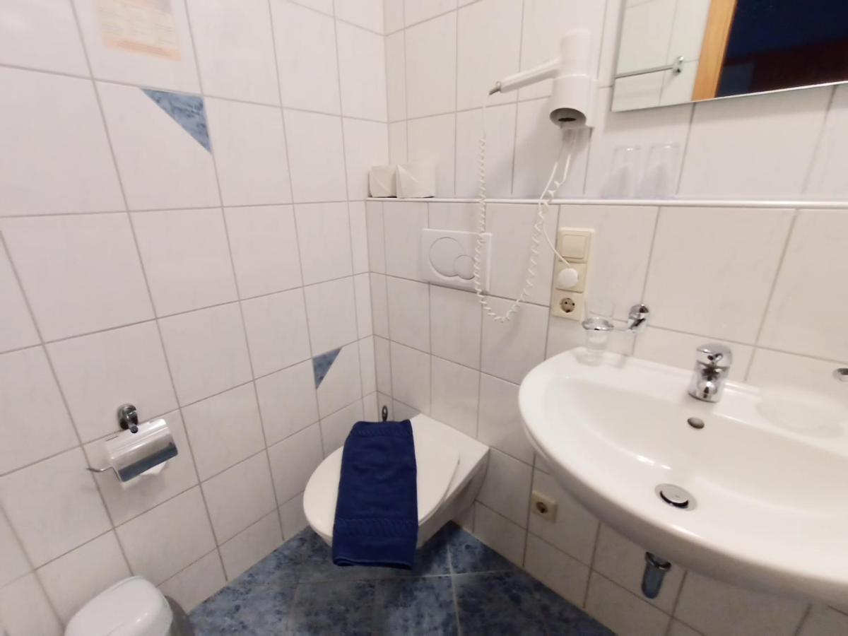 Bodensee Gaestehaus Tettnang Albergo Exterior foto