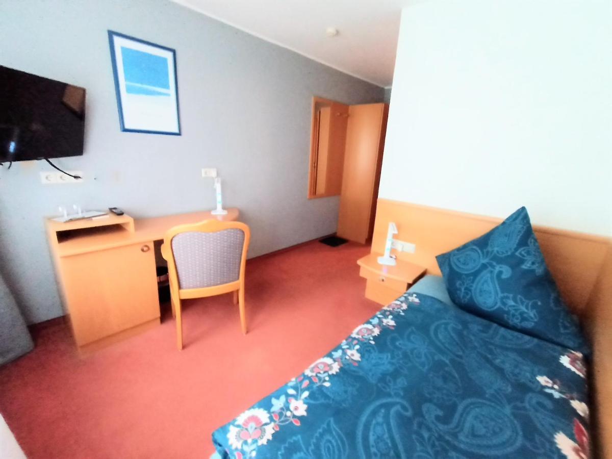 Bodensee Gaestehaus Tettnang Albergo Exterior foto