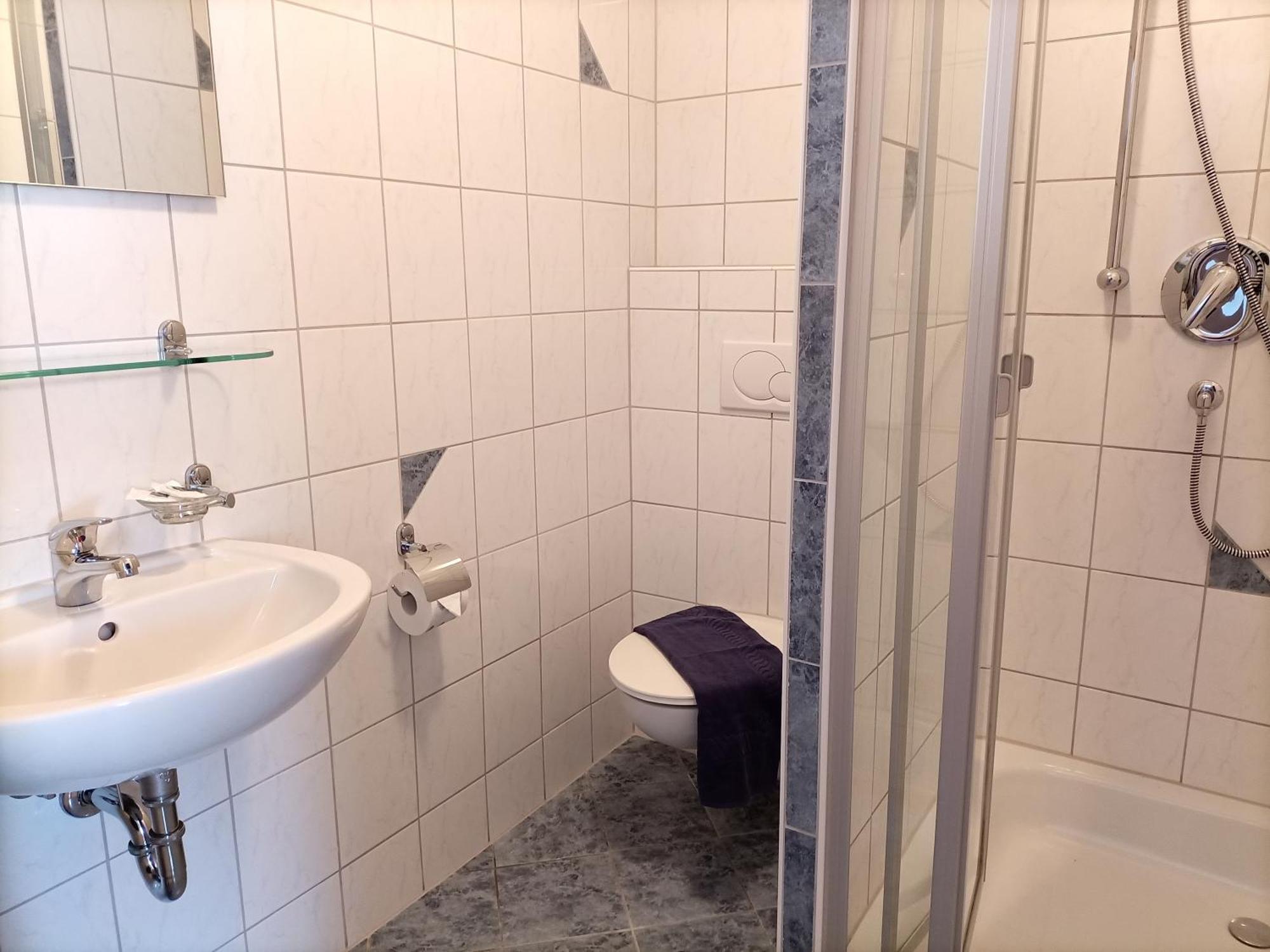 Bodensee Gaestehaus Tettnang Albergo Exterior foto