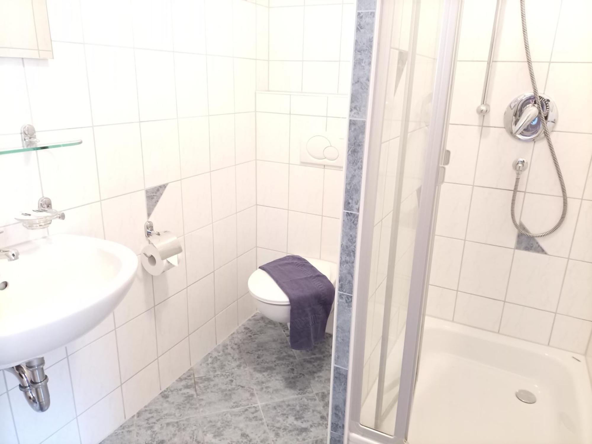 Bodensee Gaestehaus Tettnang Albergo Exterior foto